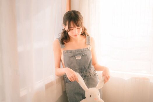 Yunjing Saehun