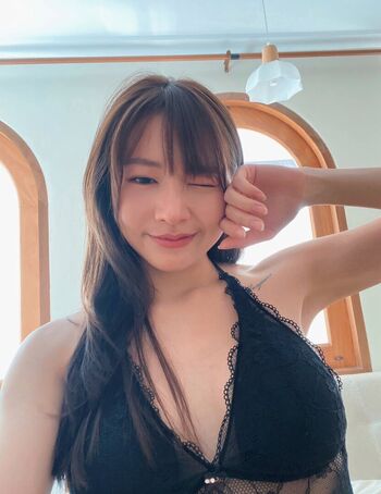 Full leaked Yunjing saehun private onlyfans photo