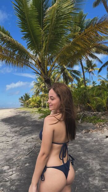 Full leaked Yunna claudino private onlyfans photo