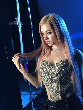 Full leaked Lovelynnc/ private onlyfans photo