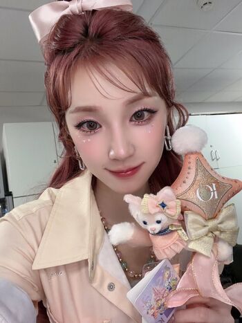 Full leaked Yuqi private onlyfans photo