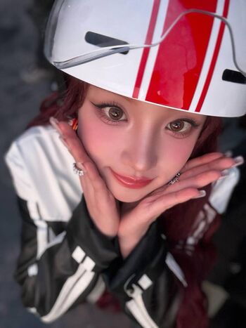 Full leaked Yuqi page private onlyfans photo