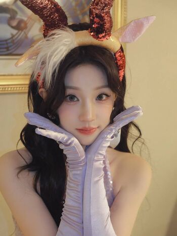 Full leaked Ae asia / private onlyfans photo