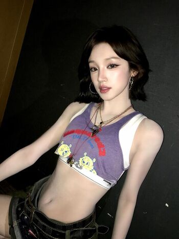 Full leaked Yuqi private onlyfans photo