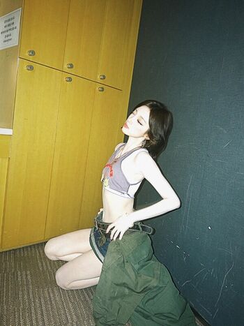 Full leaked Yuqi private onlyfans photo