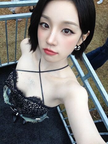 Full leaked Yuqi page private onlyfans photo