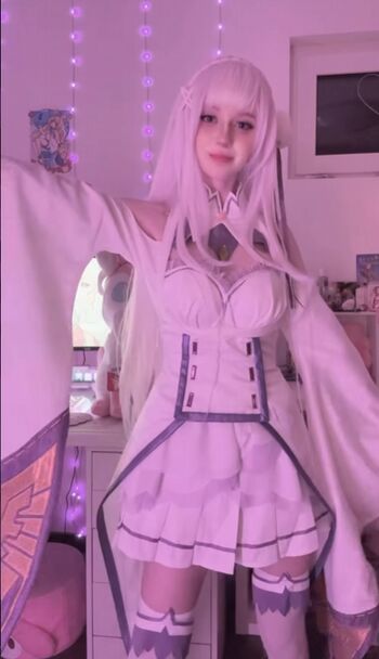 Full leaked Yuumii private onlyfans photo