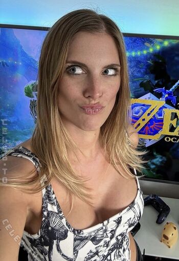 Full leaked Yve gaming private onlyfans photo