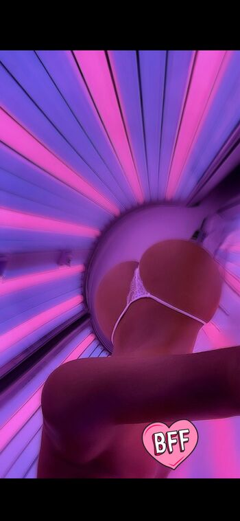 Full leaked Yvniisbk private onlyfans photo