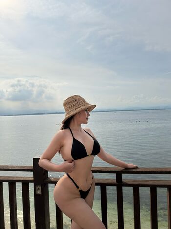 Full leaked Yvonne jane lmio private onlyfans photo