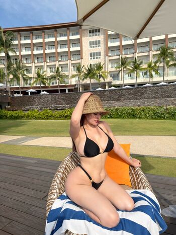 Full leaked Yvonne jane lmio private onlyfans photo