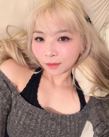 Full leaked Yvonnie  page private onlyfans photo