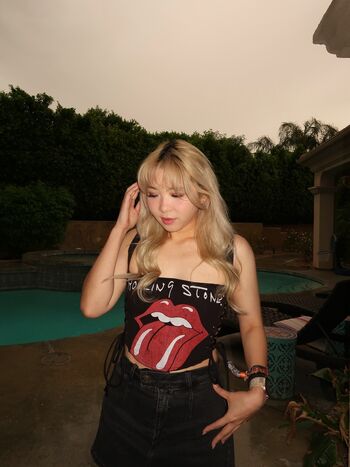 Full leaked Yvonnie private onlyfans photo