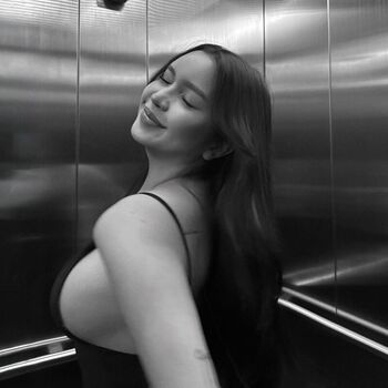 Full leaked Zandylazuli private onlyfans photo