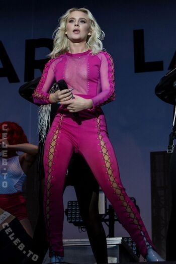 Full leaked Zara larsson  page private onlyfans photo