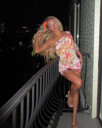 Full leaked Zara larsson  page private onlyfans photo
