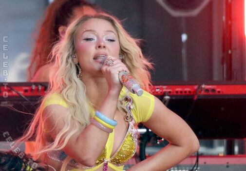 Full leaked Zara larsson page private onlyfans photo
