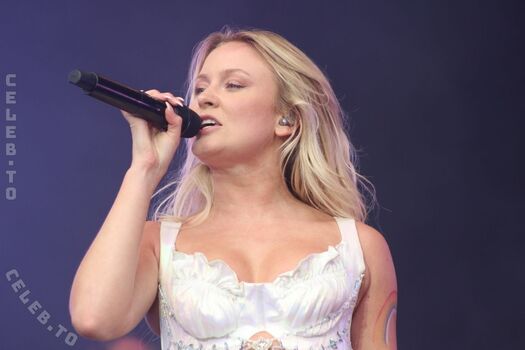 Full leaked Zara larsson private onlyfans photo