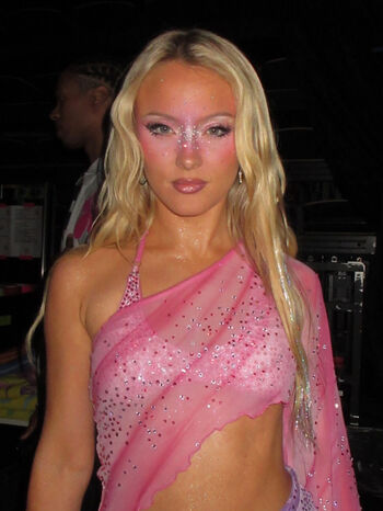 Full leaked Zara larsson  page private onlyfans photo