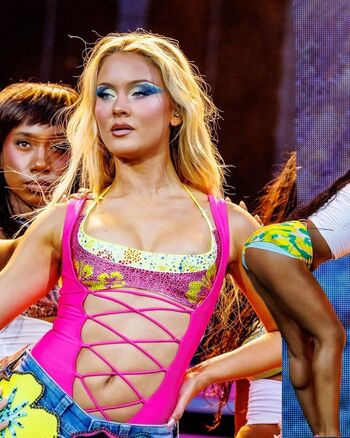 Full leaked Zara larsson  page private onlyfans photo