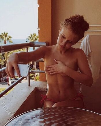 Full leaked Zara larsson page private onlyfans photo