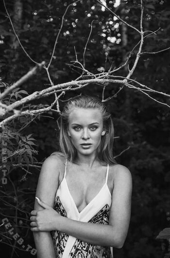 Full leaked Zara larsson page private onlyfans photo