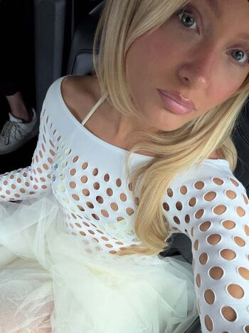 Full leaked Zara larsson page private onlyfans photo