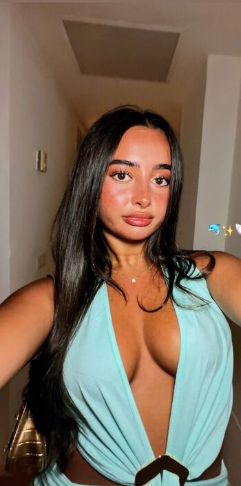 Full leaked Zarah mcadam private onlyfans photo