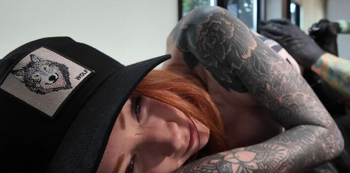 Full leaked Zarawolf private onlyfans photo