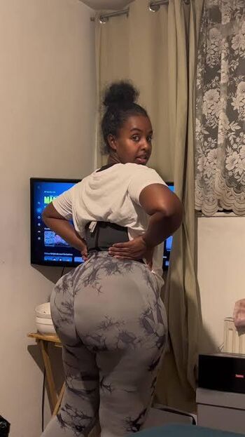 Full leaked Cassies / private onlyfans photo