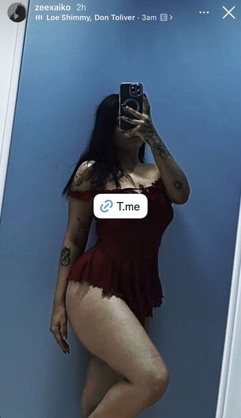 Full leaked Zeexaiko private onlyfans photo