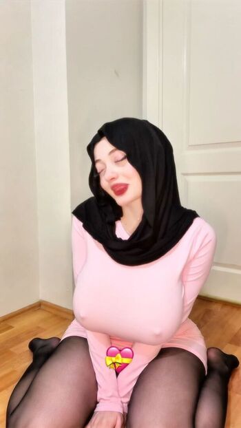 Full leaked Zelal page private onlyfans photo