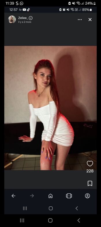 Full leaked Zeliee private onlyfans photo