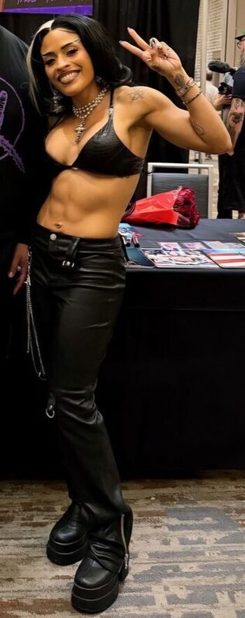 Zelina Vega