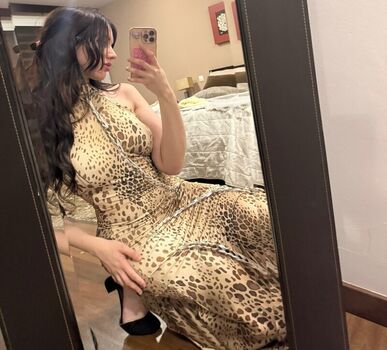 Full leaked Zeling private onlyfans photo
