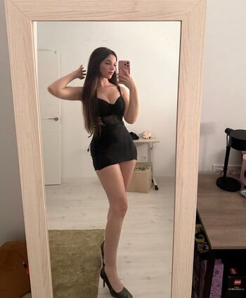Full leaked Zeling private onlyfans photo
