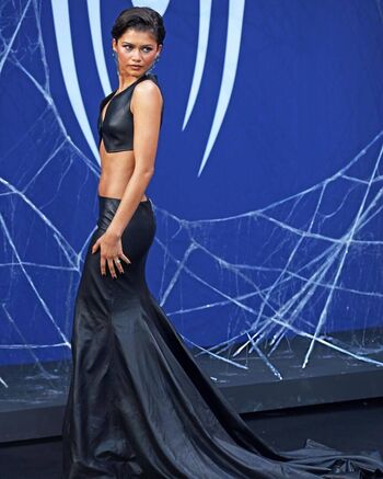 Full leaked Zendaya page private onlyfans photo