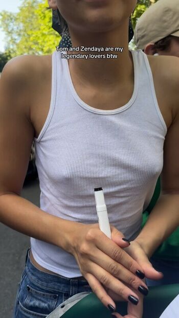 Full leaked Zendaya private onlyfans photo