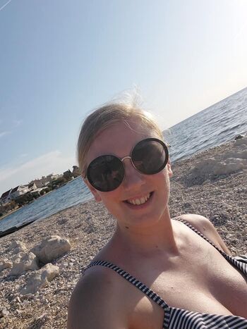 Full leaked Zenicke drolje private onlyfans photo