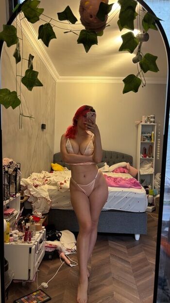Full leaked Zeynepiksy zeynep private onlyfans photo