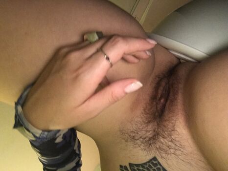 Full leaked Zheani private onlyfans photo