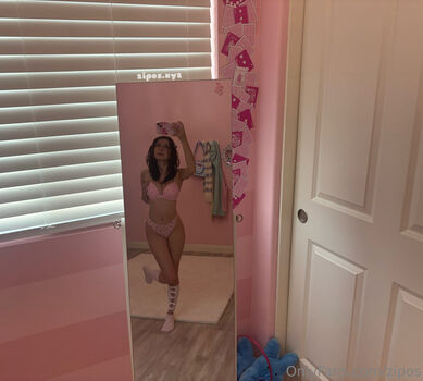 Full leaked Zipos  page private onlyfans photo