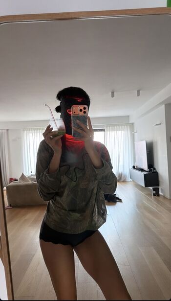 Full leaked Znefer private onlyfans photo