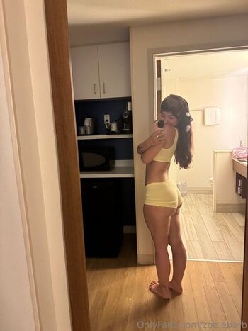 Full leaked Zoe ebarb private onlyfans photo