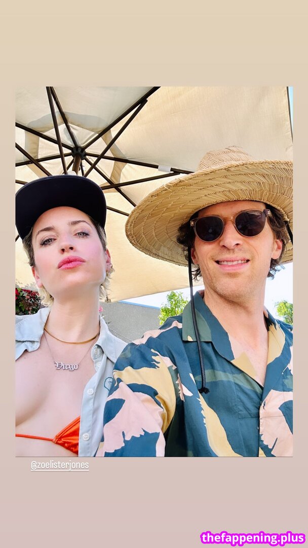 Zoe Lister Jones / https: / zoelisterjones Meztelen OnlyFans Fotó #30