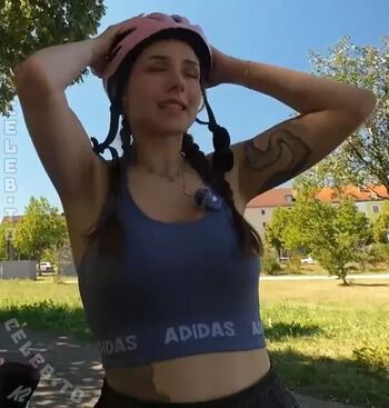 Full leaked Zoe matthea private onlyfans photo
