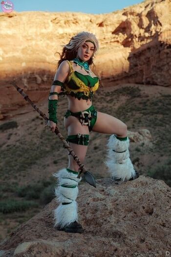 Zoe Volf Cosplay