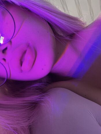 Full leaked Zoeecarter private onlyfans photo
