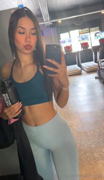 Full leaked Zoegomezxx private onlyfans photo
