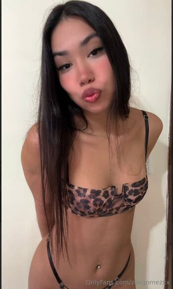 Full leaked Zoegomezxx private onlyfans photo
